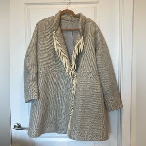 Lynn Fullman gray and white hand made wool coat w/ fringe